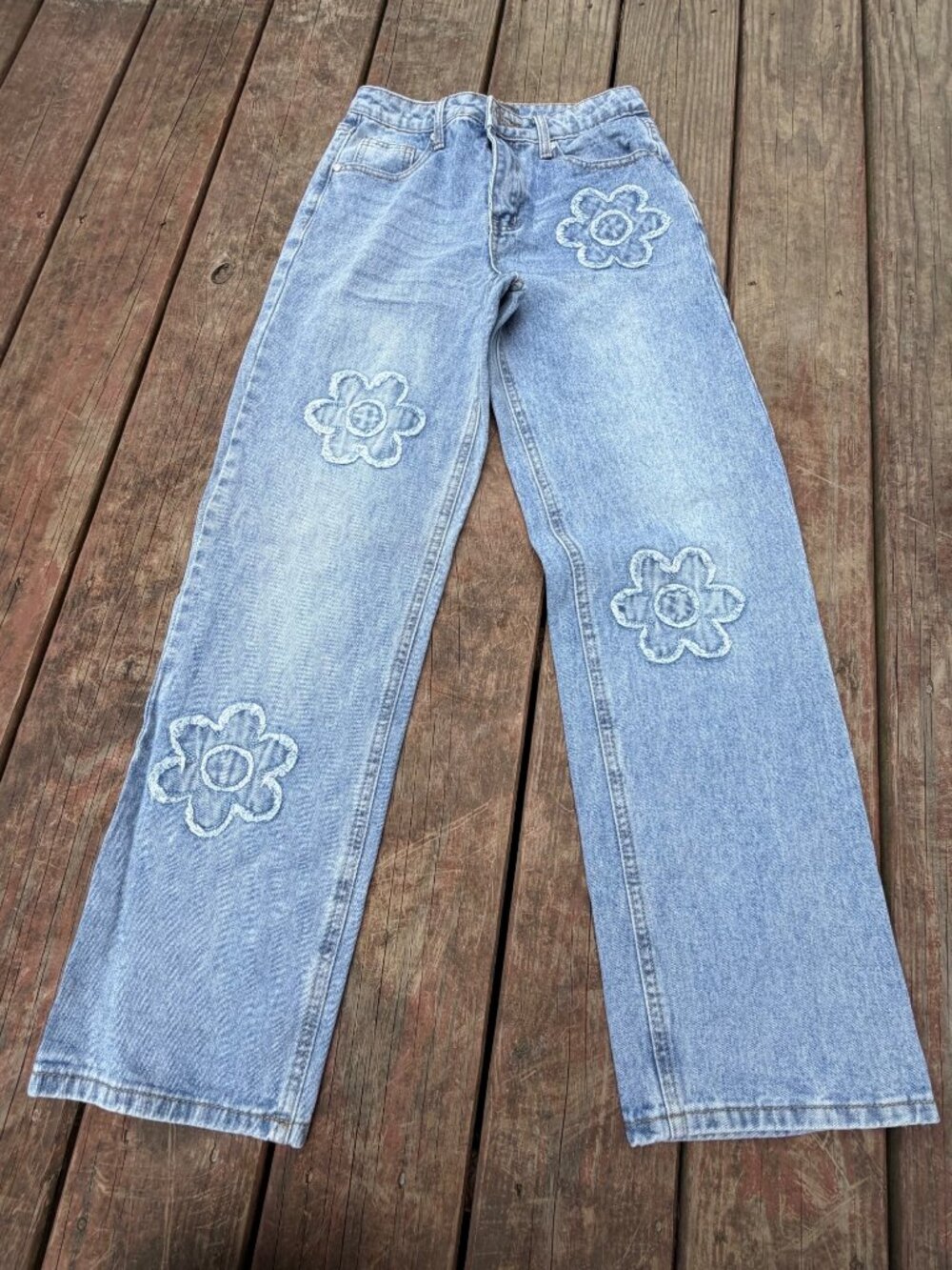 Cali 1850 Womens Embroidered Flower Patchwork Wide-Leg Jeans